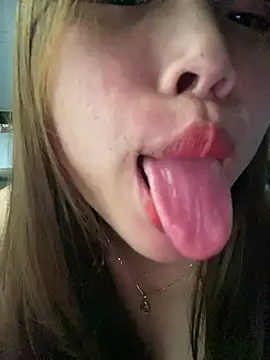 Emxinhka1 online show from July 29, 2:48 pm