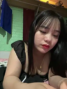  Lylyy online show from March 27, 2:06 pm