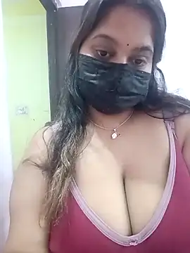 Snapshot of Aliya_Hott chatting on March 23, 6:50 am Aliya Hott online show from March 23, 6:50 am