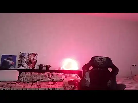 Kira Chain online show from February 5, 2:05 am