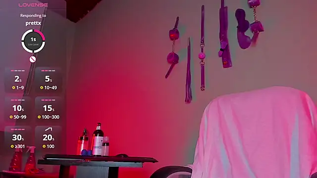 Snapshot of hazz_smith_ chatting on March 23, 4:11 pm hazz smith online show from March 23, 4:11 pm