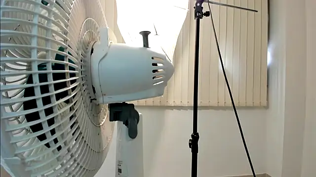 Lenna16  online show from February 2, 1:10 pm