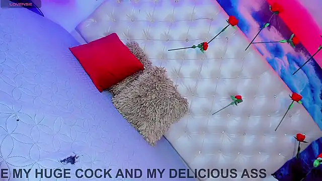 Snapshot of Baby_Lumina chatting on February 19, 4:41 am Baby Lumina online show from February 19, 4:41 am