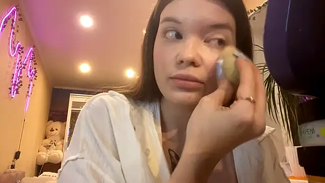 PowderedTalc online show from February 2, 4:06 pm