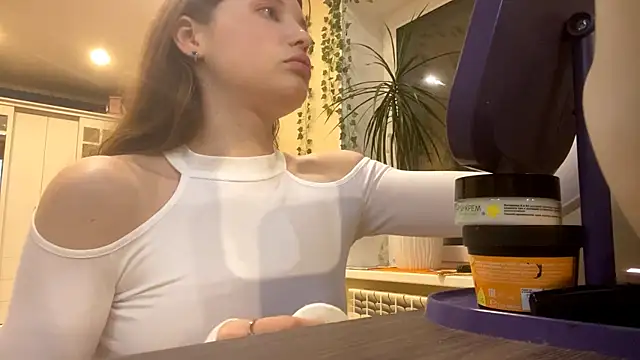 PowderedTalc online show from February 5, 3:16 pm