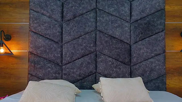 AnnieRouse   online show from February 7, 11:47 am