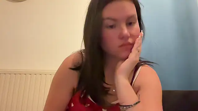 kiaraaaa75 online show from March 9, 8:35 pm