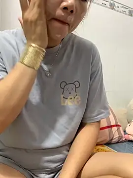 Baby-lovely69 online show from February 9, 11:31 pm