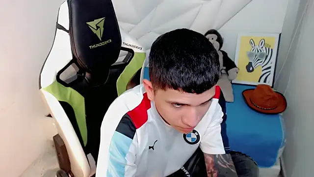 Black diamondd  online show from February 6, 1:36 pm