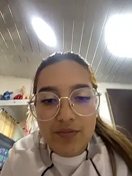 Dahila silk online show from February 6, 6:55 pm