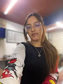 Dahila silk online show from February 10, 4:55 pm