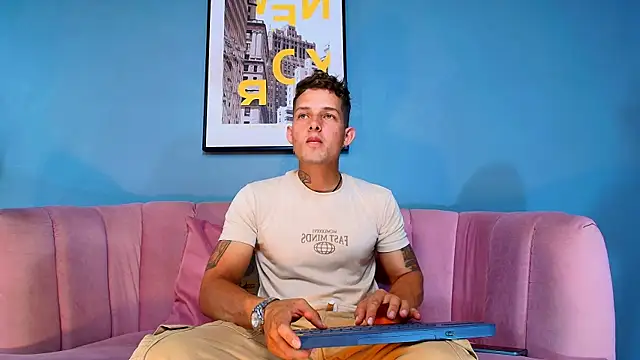  angel rivera online show from February 28, 11:06 pm