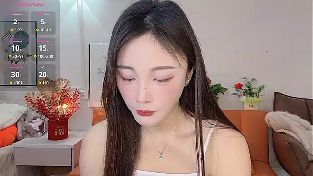 Lisa-295188 online show from February 20, 7:43 am