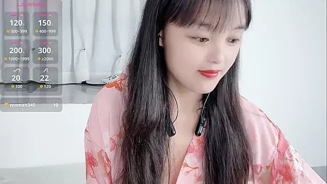 Snapshot of xianxian-baby chatting on April 30, 6:36 pm xianxian-baby online show from April 30, 6:36 pm