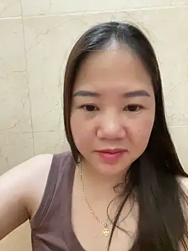 Snapshot of Baby-sexy69 chatting on May 2, 9:09 pm Baby-sexy69 online show from May 2, 9:09 pm