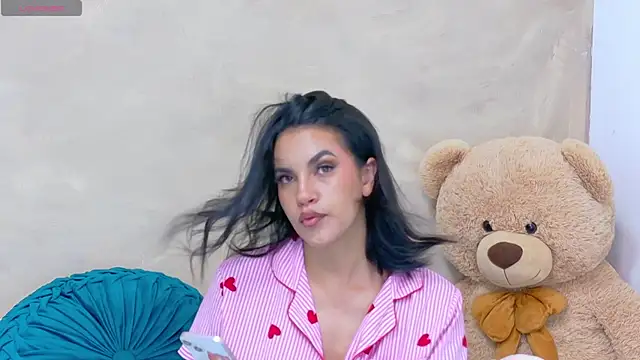 AndiVasquez online show from May 25, 10:10 am