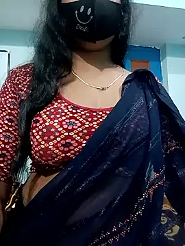 Snapshot of lovely_dolly1 chatting on June 14, 2:24 am lovely dolly1 online show from June 14, 2:24 am