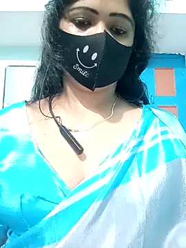 Snapshot of lovely_dolly1 chatting on June 14, 2:30 pm lovely dolly1 online show from June 14, 2:30 pm