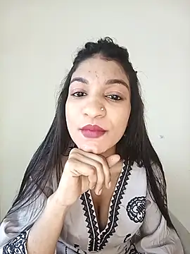 Sofyjenn online show from February 4, 11:38 am