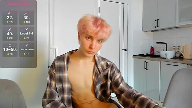 Snapshot of bunnyblush67 chatting on April 14, 5:35 am bunnyblush67 online show from April 14, 5:35 am