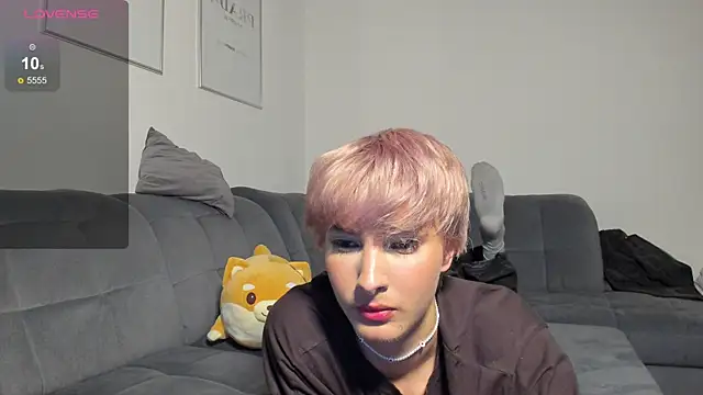 Snapshot of bunnyblush67 chatting on April 18, 8:09 pm bunnyblush67 online show from April 18, 8:09 pm
