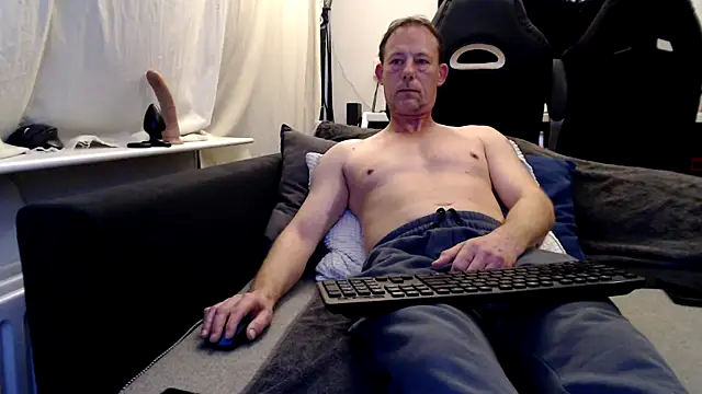 Sexy Ass Mike online show from March 9, 11:20 pm