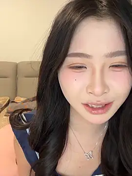 liubaobao666 online show from April 2, 2:26 pm