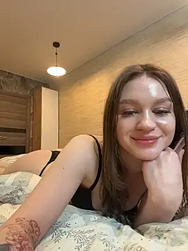 Snapshot of CarmenHill chatting on May 3, 6:36 pm CarmenHill online show from May 3, 6:36 pm