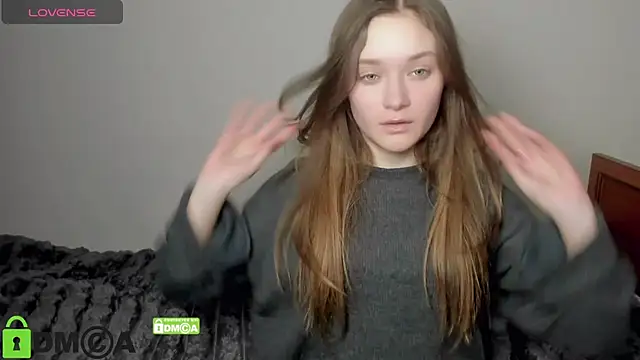 Snapshot of Elina_X chatting on March 10, 9:31 pm Elina X online show from March 10, 9:31 pm