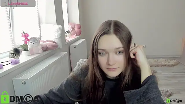 Snapshot of Elina_X chatting on March 28, 8:14 am Elina X online show from March 28, 8:14 am