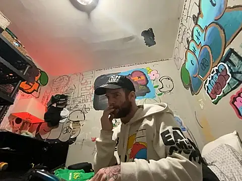 gothboiplzty online show from February 6, 11:57 am