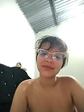 Melissa giratt online show from February 10, 2:37 am