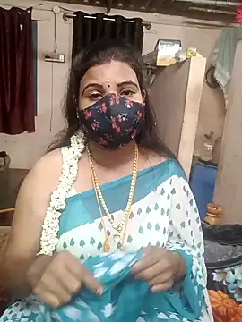 Snapshot of Madhusri_Tamil_Telugu chatting on April 20, 10:11 pm Madhusri Tamil Telugu online show from April 20, 10:11 pm