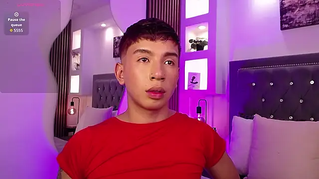 Snapshot of Fancy_Vixen chatting on March 26, 3:45 am Fancy Vixen online show from March 26, 3:45 am