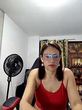 amelie rose   online show from February 5, 3:55 am