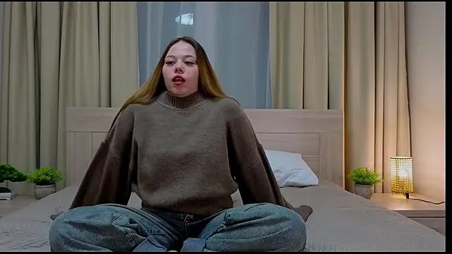 aloreana online show from February 8, 3:04 pm