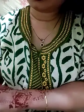 PARI51 online show from July 14, 7:41 pm