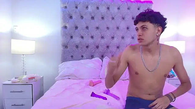 adam and evva online show from February 2, 12:37 pm