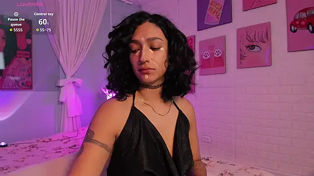 Snapshot of Cleo_Foxx chatting on April 14, 11:49 am Cleo Foxx online show from April 14, 11:49 am