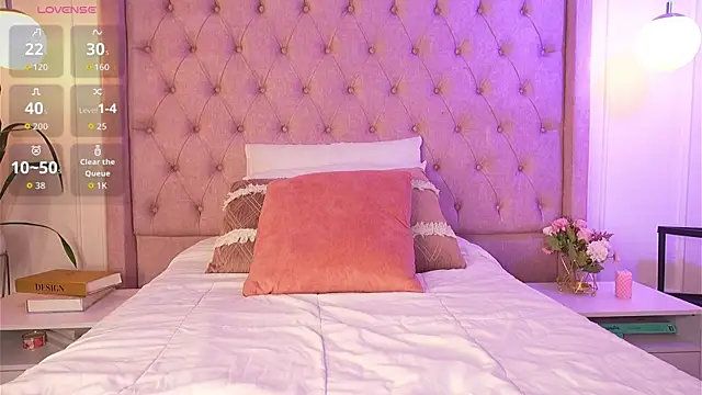 Snapshot of Lia_Velez_ chatting on May 14, 3:57 am Lia Velez online show from May 14, 3:57 am
