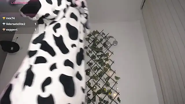 Snapshot of Luis_prince_ chatting on April 8, 11:27 pm Luis prince online show from April 8, 11:27 pm