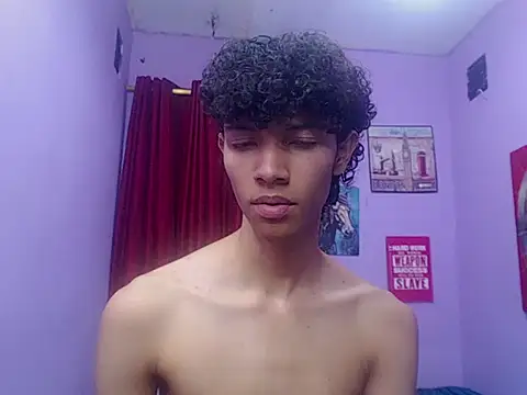 bigcock twinks online show from March 8, 2:15 am