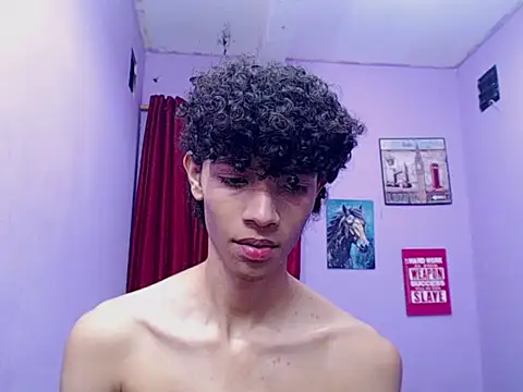 bigcock twinks online show from March 28, 11:15 pm