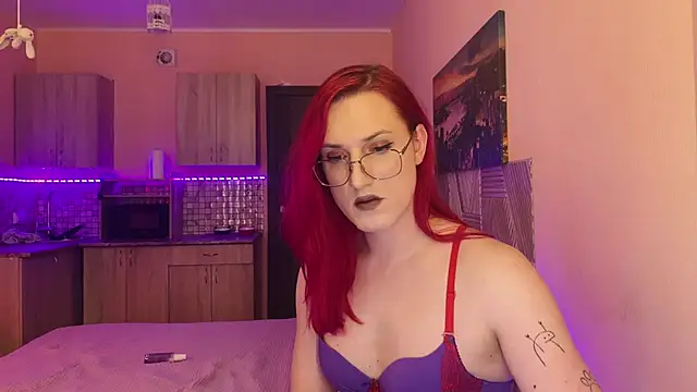 Eni Li online show from February 4, 7:20 pm