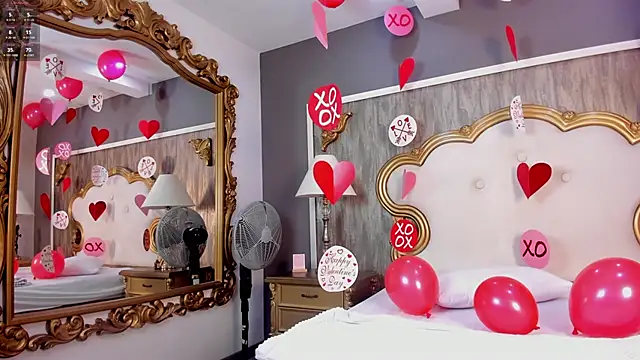 LauraBellinni online show from February 8, 2:04 am