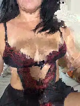 Renataalves online show from March 26, 11:21 pm