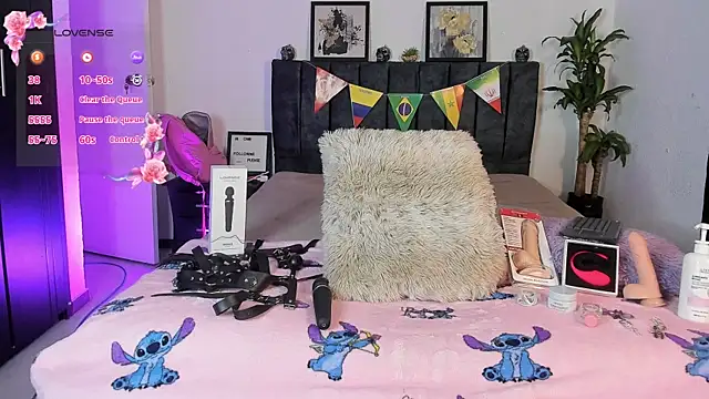 Petite pepper online show from July 9, 8:02 pm