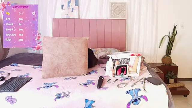 Petite pepper online show from July 27, 9:22 pm