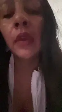 Snapshot of Bamby08 chatting on March 16, 2:32 pm Bamby08 online show from March 16, 2:32 pm