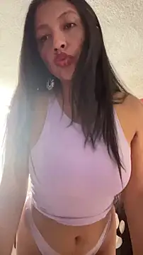 Snapshot of Bamby08 chatting on March 25, 6:25 pm Bamby08 online show from March 25, 6:25 pm